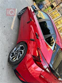 هیوندای i20